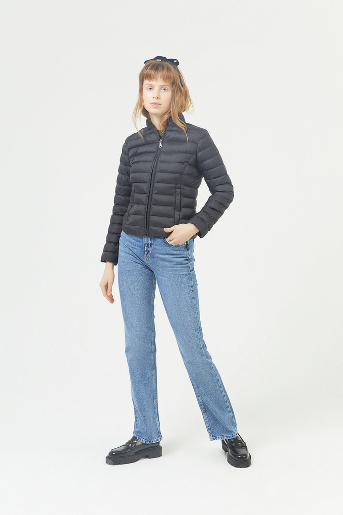Lighweight Puffer Black Jacket