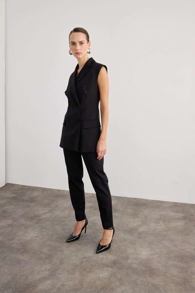 Button Detail Sleeveless Black Vest