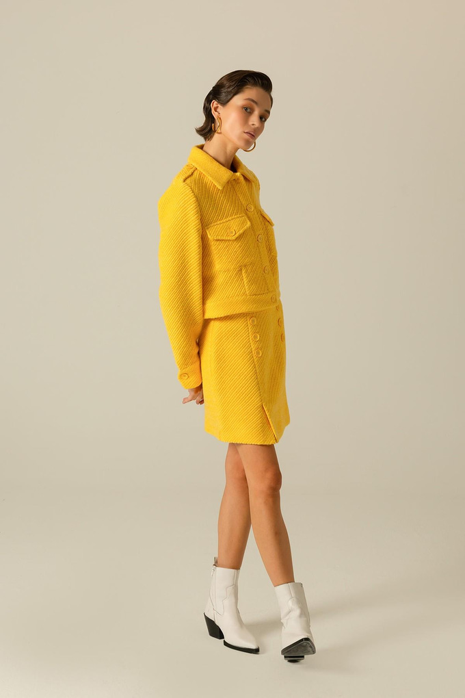 Düğme Detaylı Sarı Mini Tüvit Etek