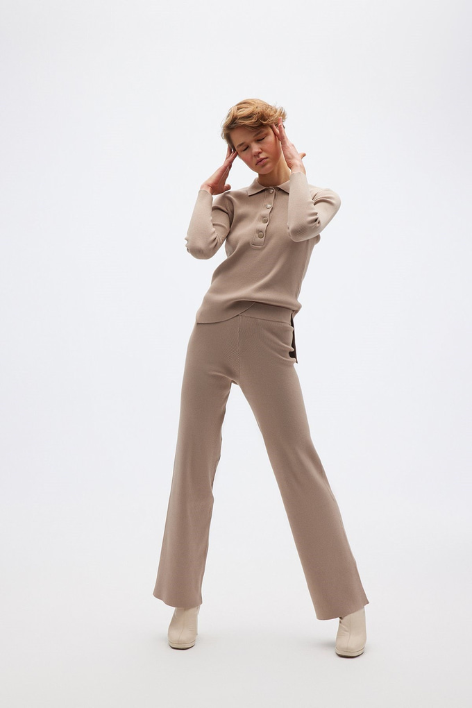 Ribbed Camel Knit Trousers