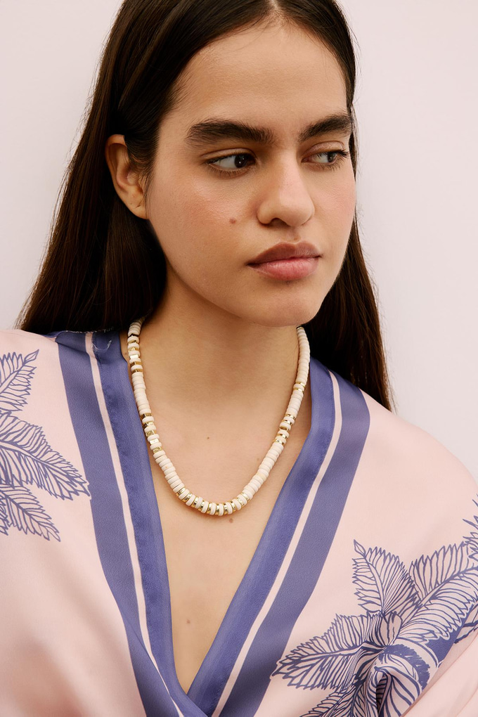 Howlite Stone Brass Necklace