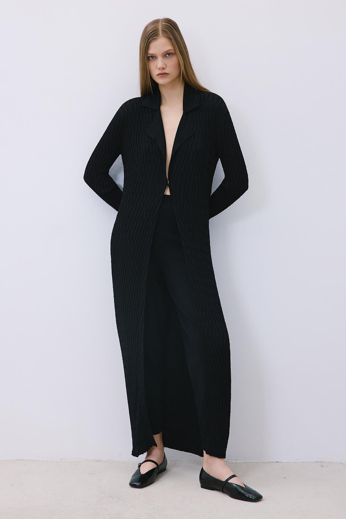 Jakar Dokulu Siyah Triko Uzun Hırka