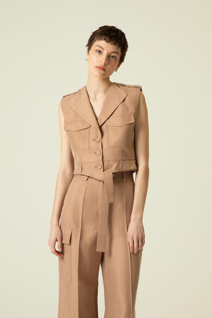 Kuşak Detaylı Kolsuz Camel Crop Ceket