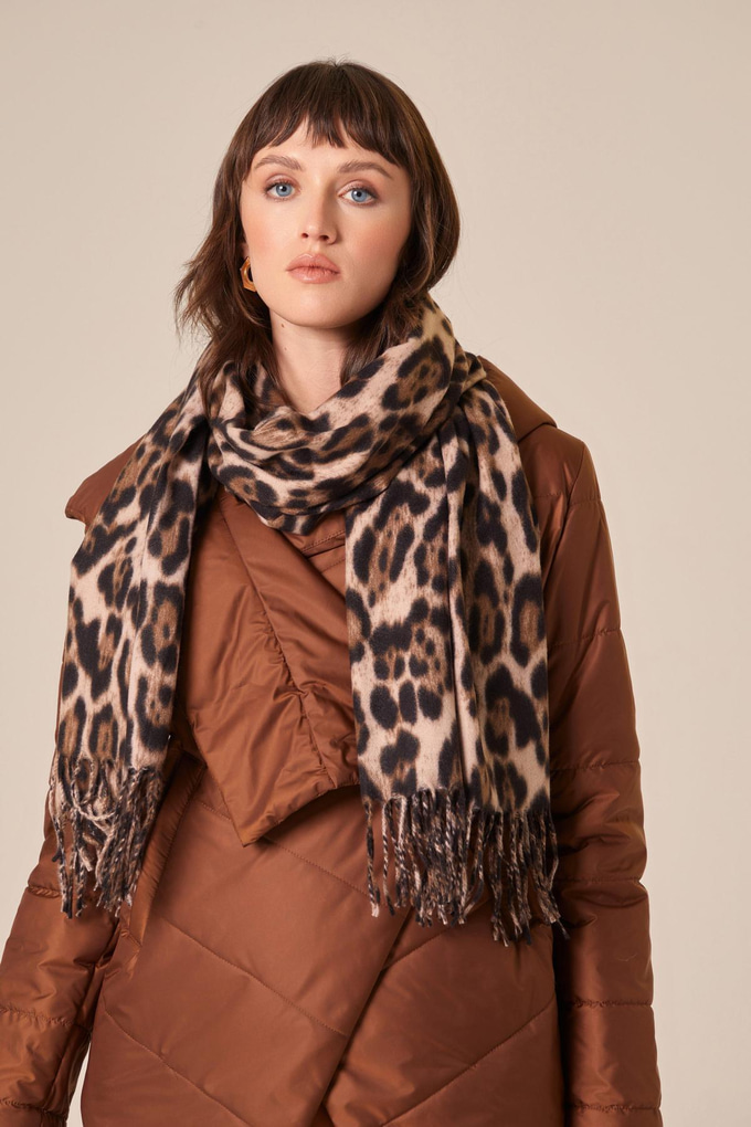 Leopar Desenli Şal