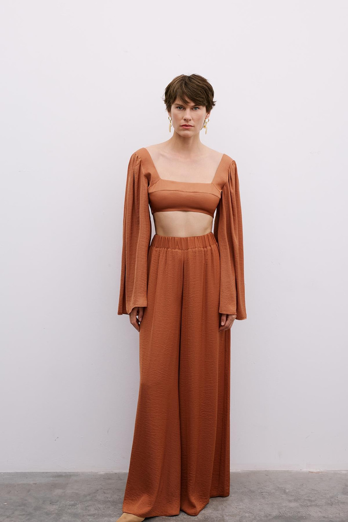 Omuz Bağlamalı Geniş Kollu Somon Crop Bluz