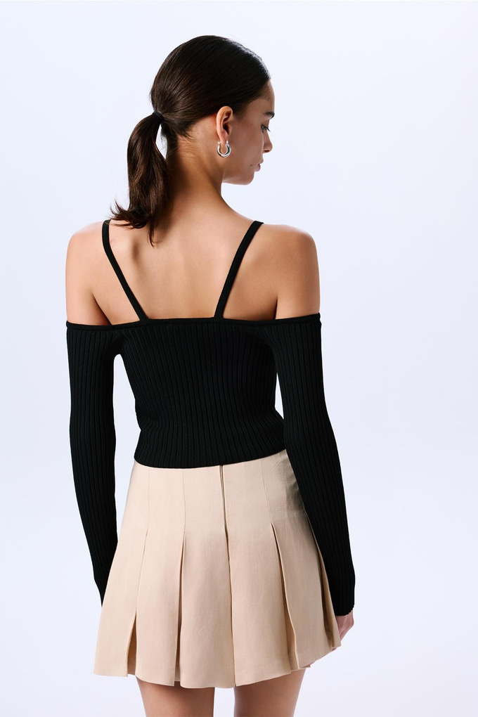 Omuz Dekolteli Crop Siyah Bluz