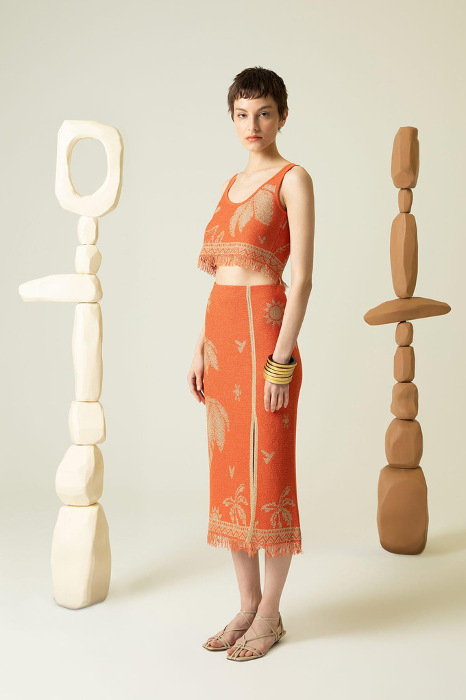 Püskül Detaylı Yırtmaçlı Turuncu Midi Etek