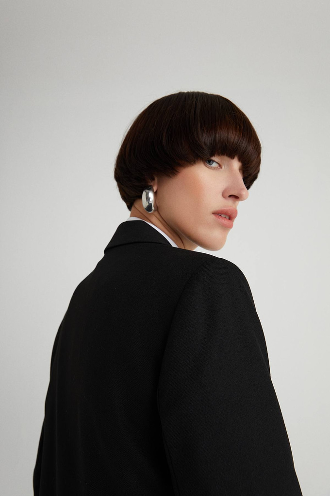 Buttoned Masculine Coat