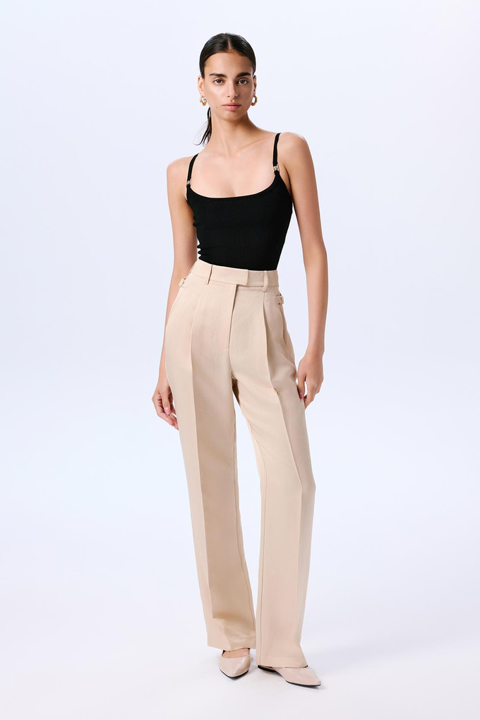 Ütü İzi Detaylı Bej Pileli Pantolon