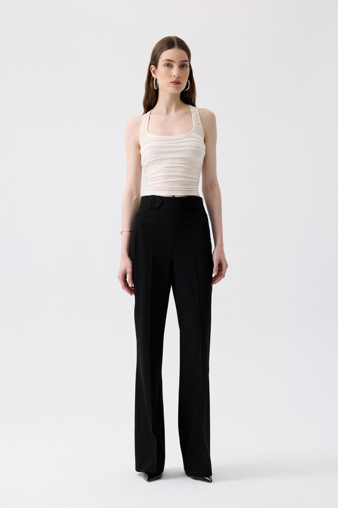 Yan Büzgülü Streç Ekru Bluz