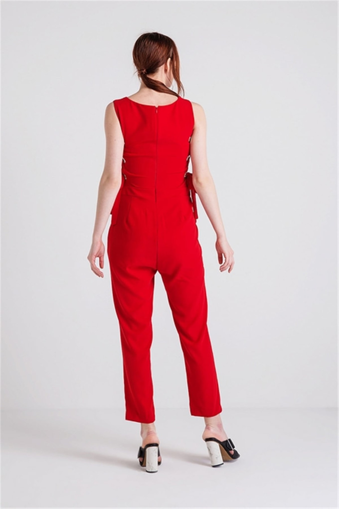 Yanları Bağlama Detaylı Kırmızı Tulum