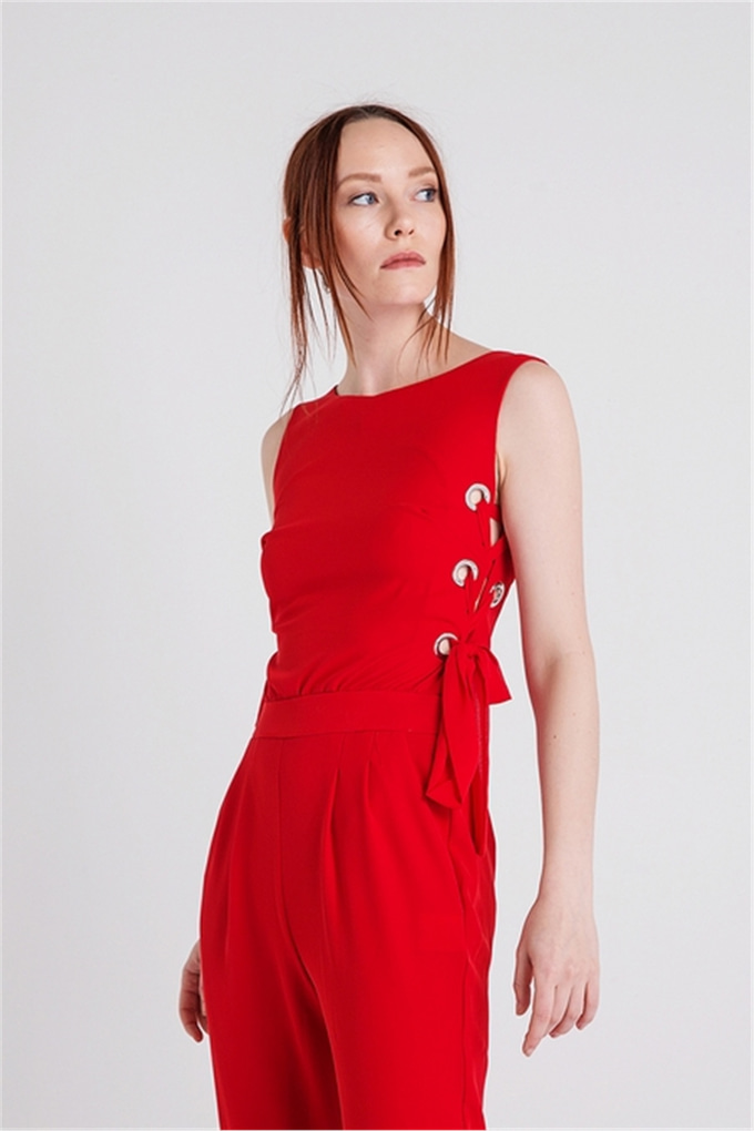 Yanları Bağlama Detaylı Kırmızı Tulum