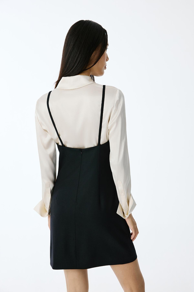 Yün Dokulu Kare Yaka Mini Siyah Elbise