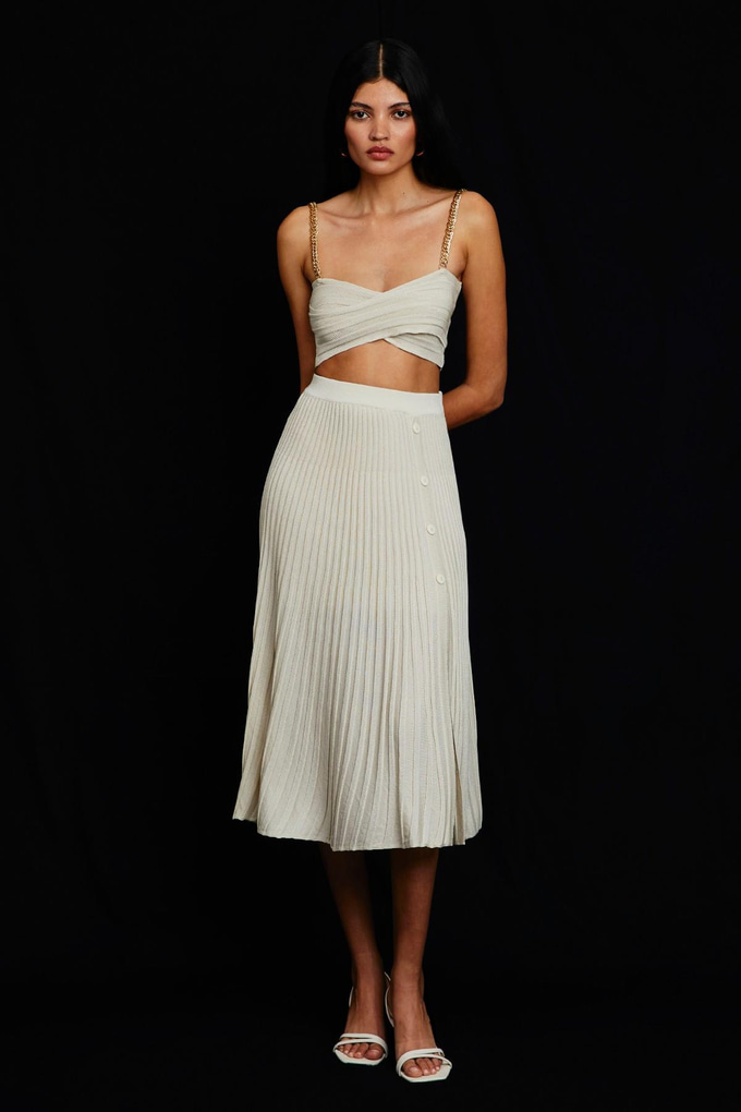 Zincir Askılı Ekru Triko Top