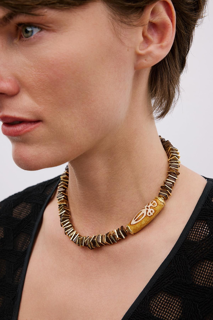 Wood Detailed Brown Necklace  