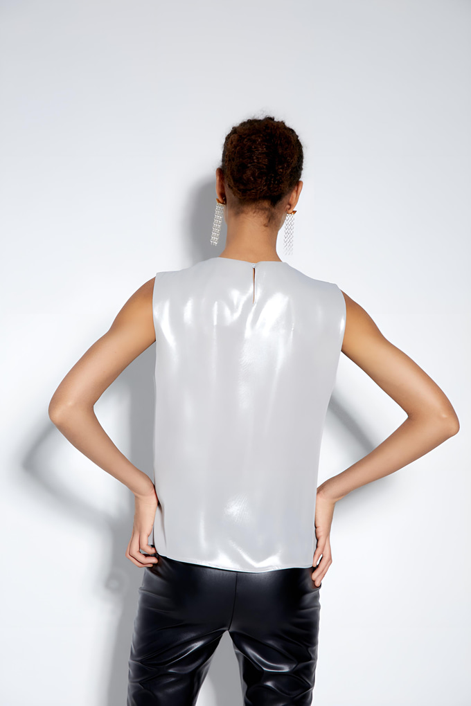 Asymmetric Metallic Top