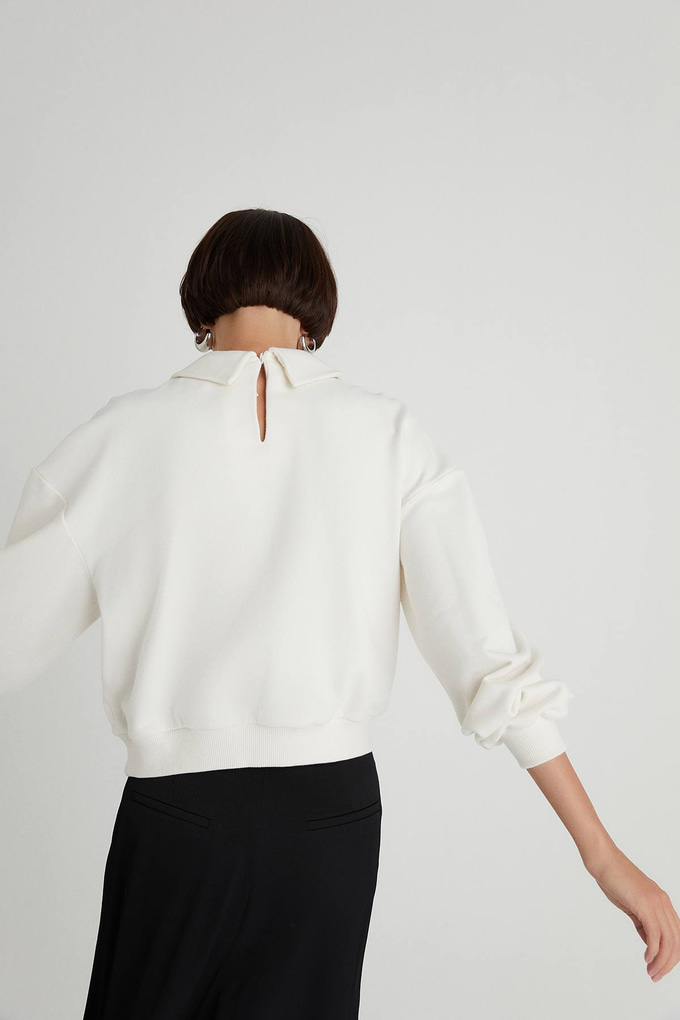 Bebe Yaka Ekru Sweat