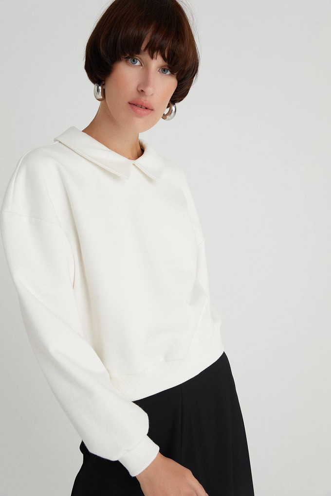 Bebe Yaka Ekru Sweat