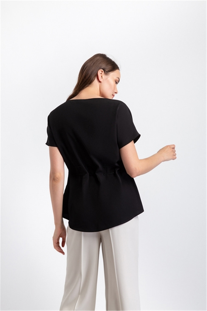 Beli Halat Detaylı Rahat Form Bluz Siyah