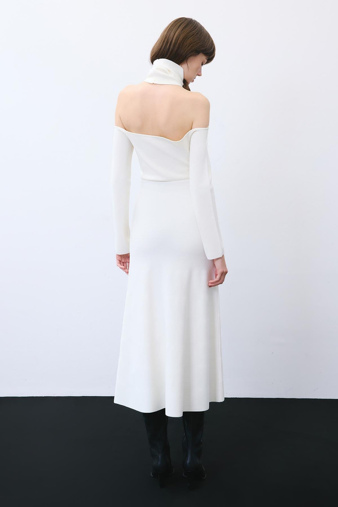 Ecru Knit Midi Skirt with Elastic Waist