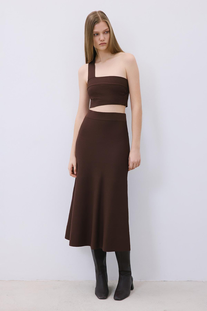 Brown Knit Midi Skirt with Elastic Waist