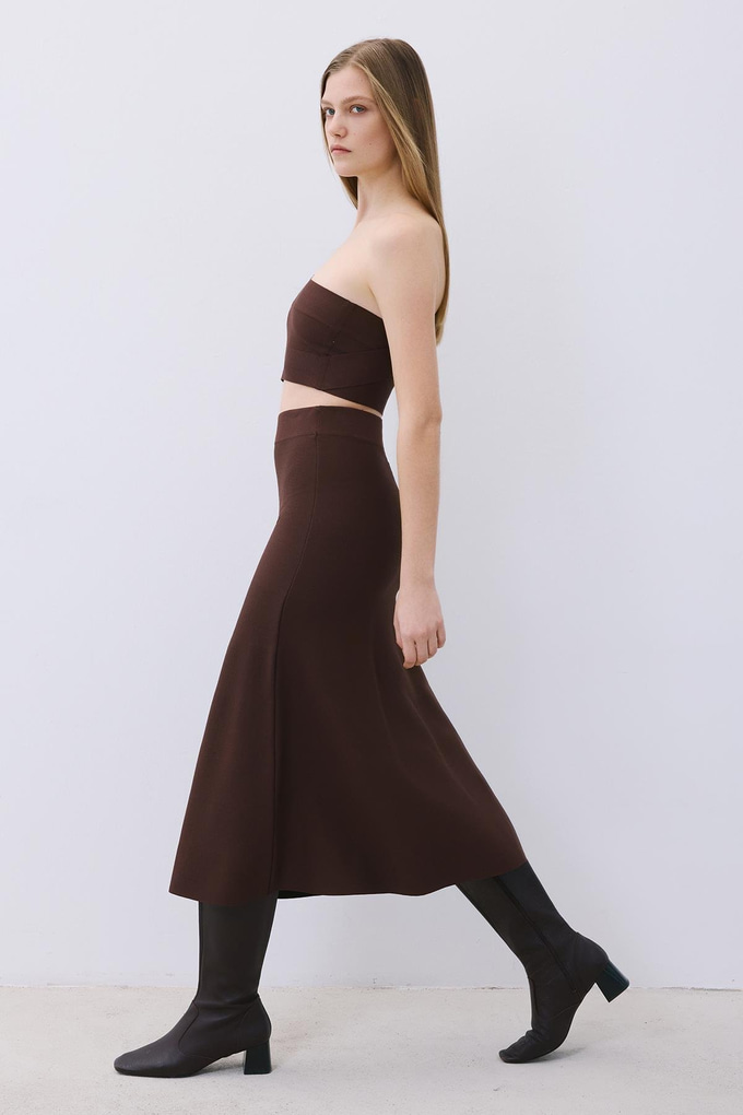 Brown Knit Midi Skirt with Elastic Waist