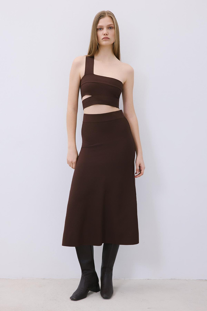 Brown Knit Midi Skirt with Elastic Waist