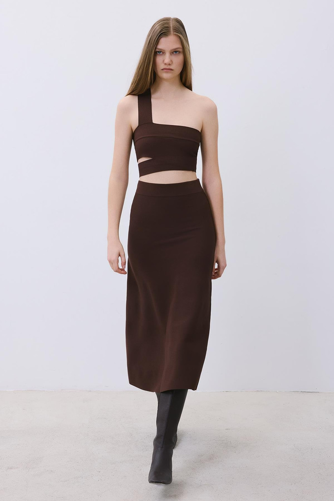 Brown Knit Midi Skirt with Elastic Waist