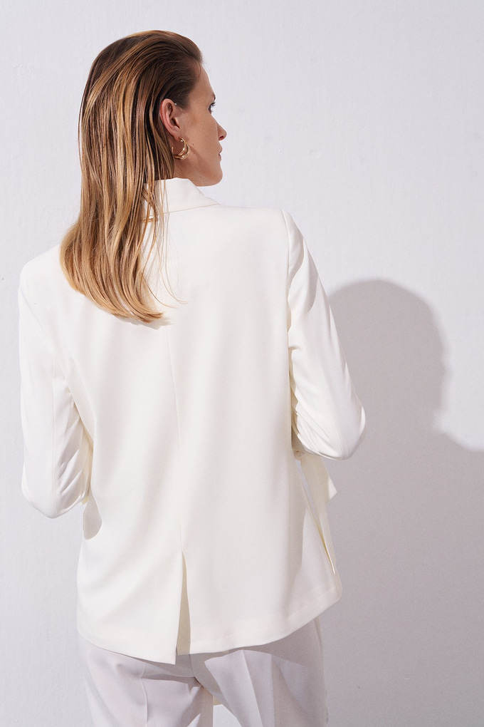 Beyaz Oversize Kruvaze Blazer