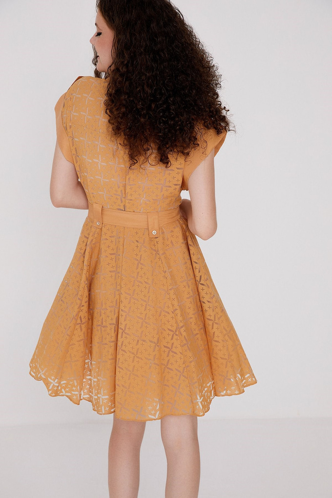Desenli Volanlı Camel Mini Elbise