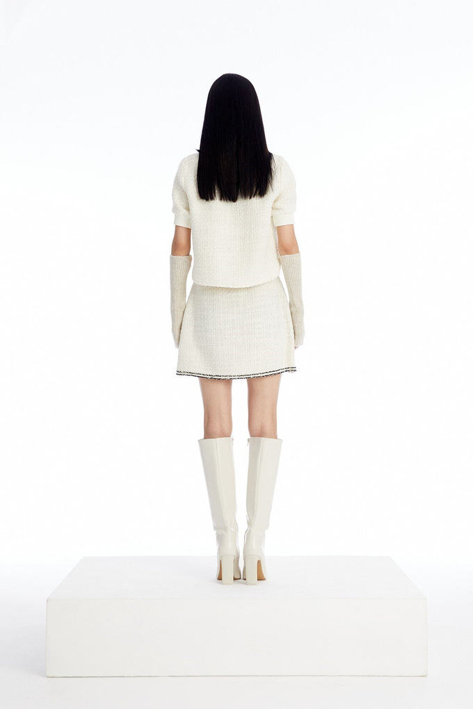 Dokulu Crop Ekru T-Shirt