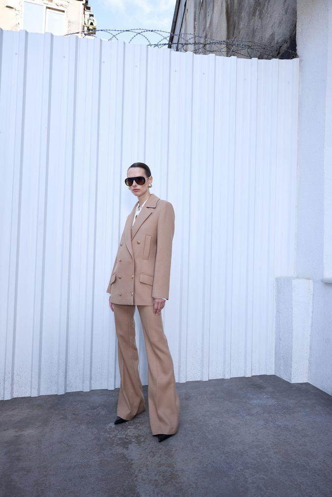Gold Düğmeli Camel Midi Boy Kaşe Kaban