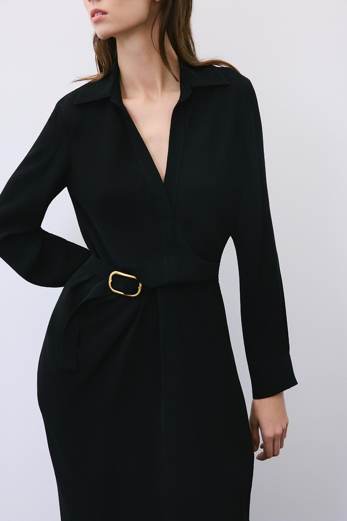 Gold Tokalı Midi Siyah Elbise