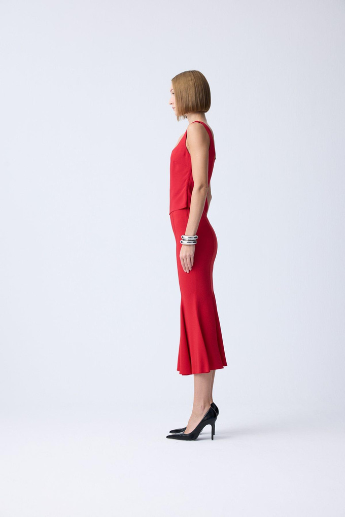 Basic Crepe Texture Red Bodysuit