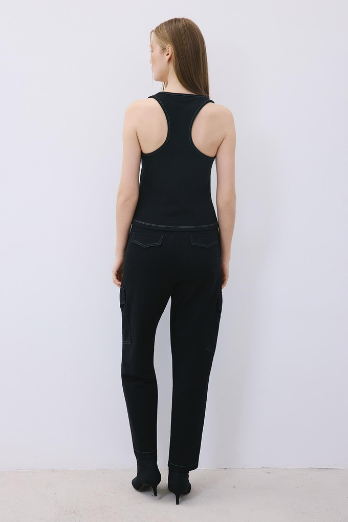 Black Knit Basic Blouse with Contrast Stitch