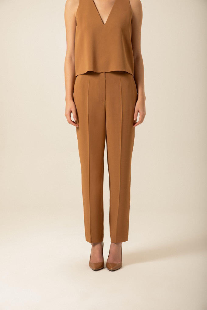 Krep Dokulu Geniş Kesim Camel Pantolon