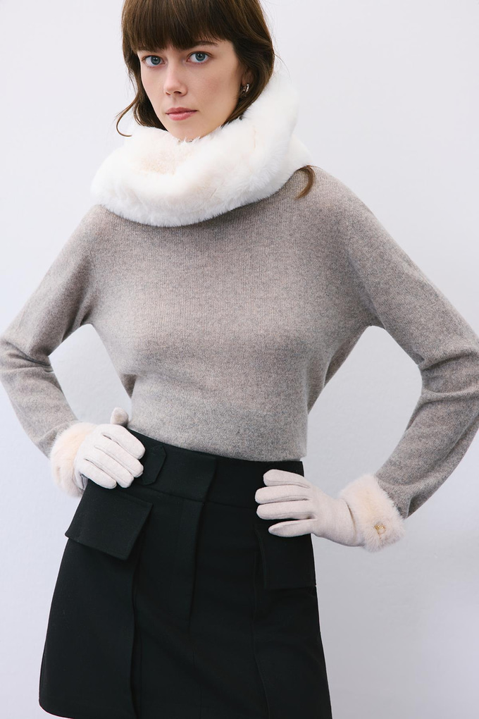 Faux Fur Detailed Beige Touchscreen Gloves