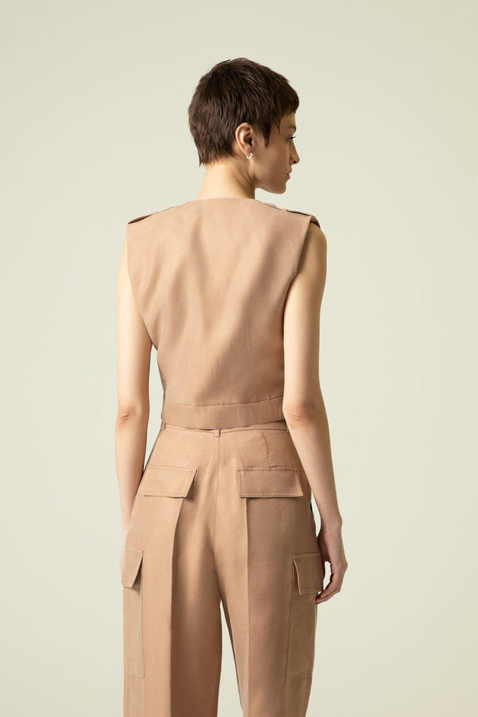 Kuşak Detaylı Kolsuz Camel Crop Ceket