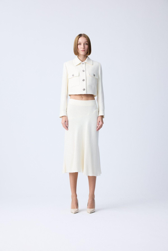 Metal Düğme Detaylı Ekru Ceket