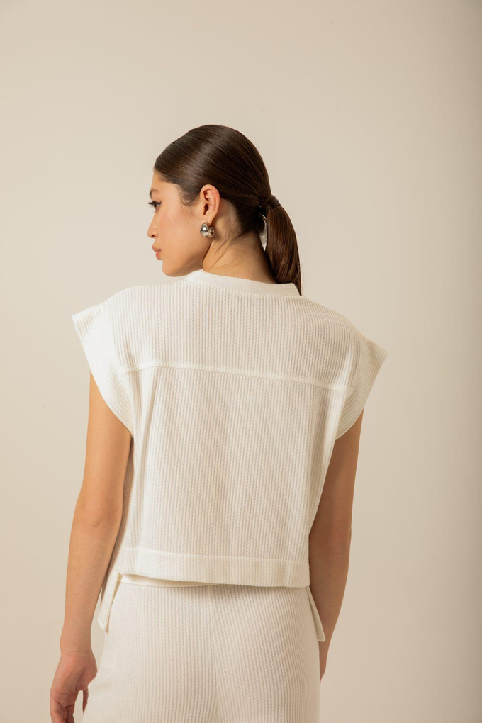 Front Single Pocket Knit Ecru Blouse