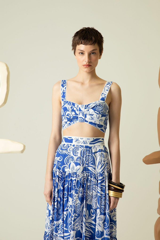 Önü Büzgü Detaylı Askılı Mavi Crop Top