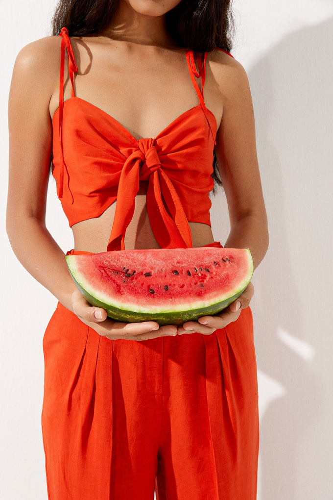 Önü Düğümlü Askılı Top