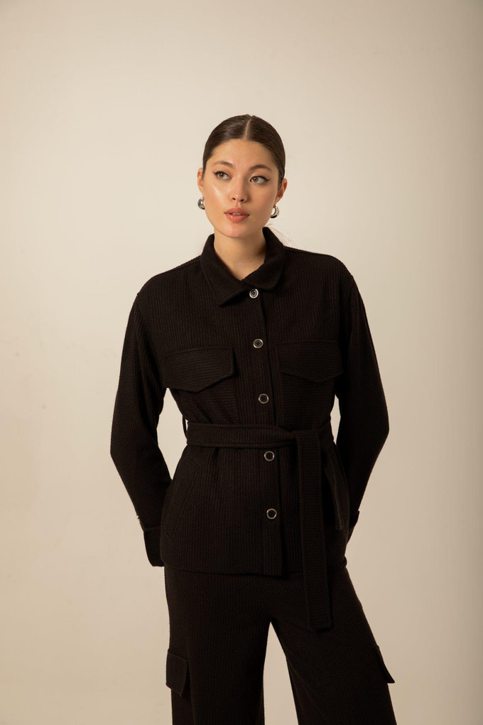 Oversize Kuşaklı Örme Siyah Ceket