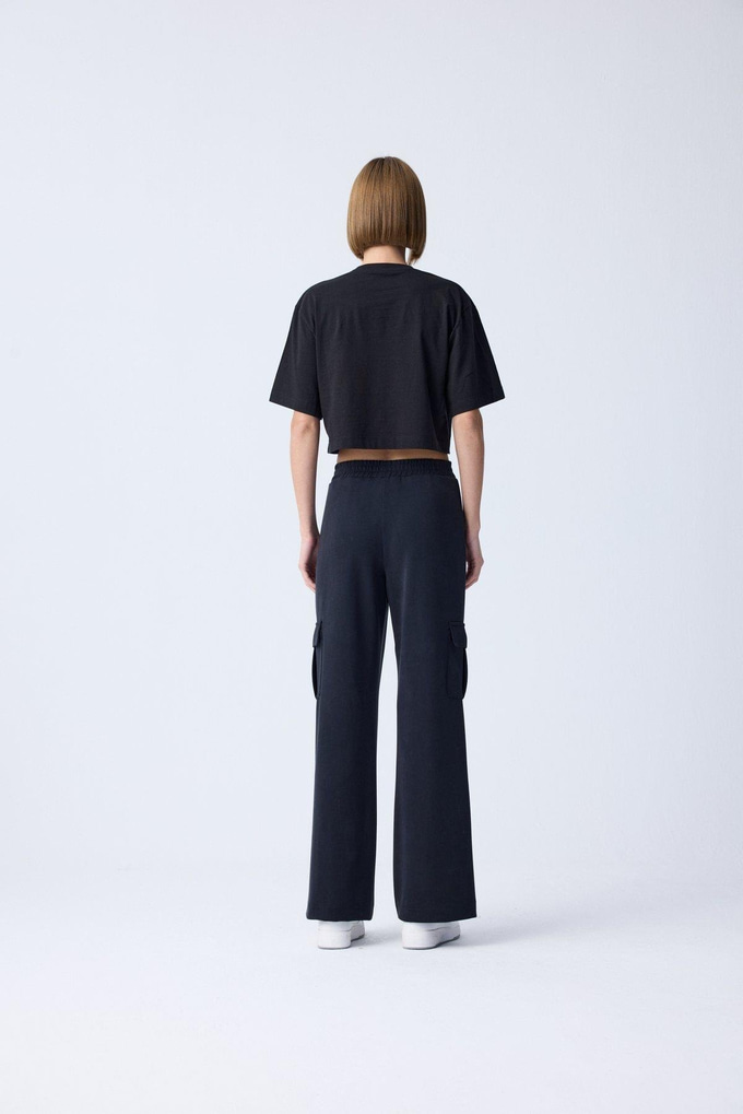 Sequin Detail Black Crop T-Shirt