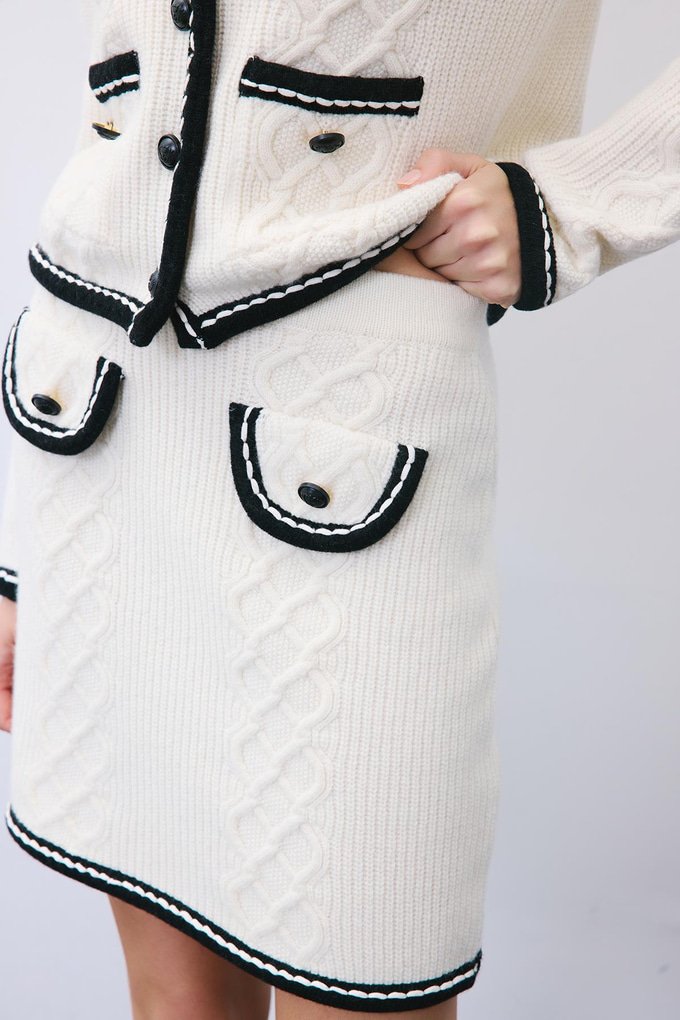 Ecru Knit Mini Skirt with Contrast Piping