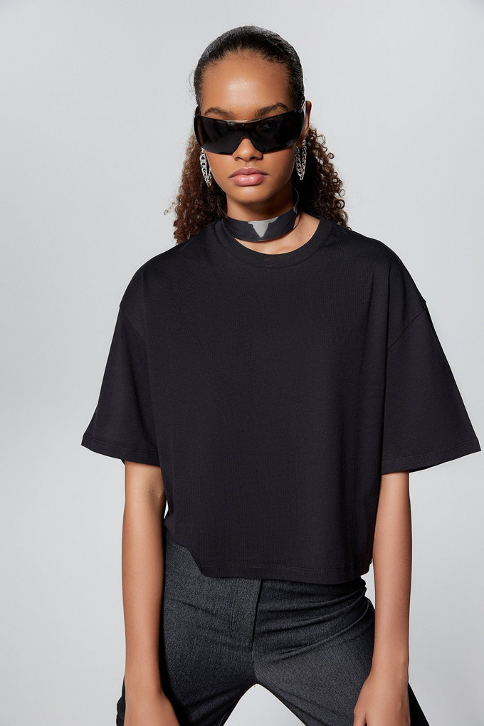 Taşlı Basic Siyah T-Shirt