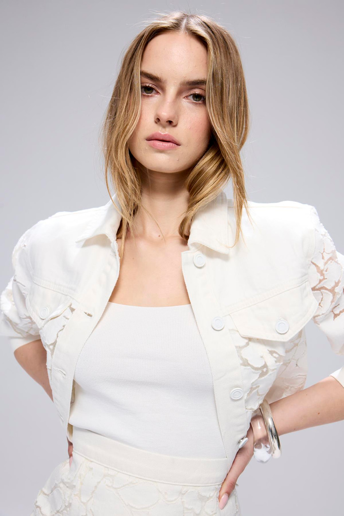 Transparan Detaylı Ekru Denim Crop Ceket