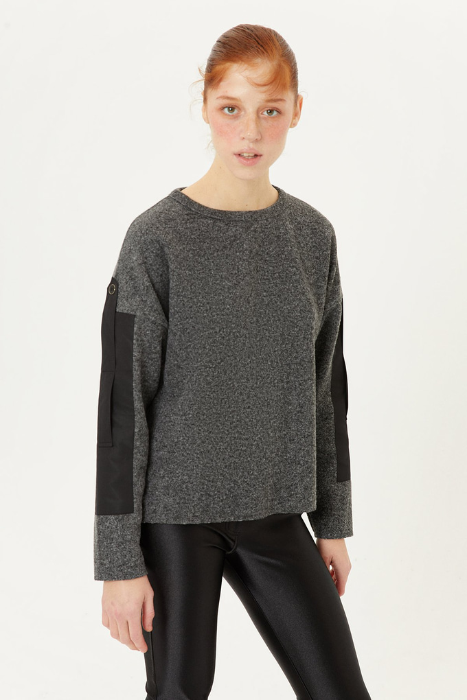 Triko Crop Kazak