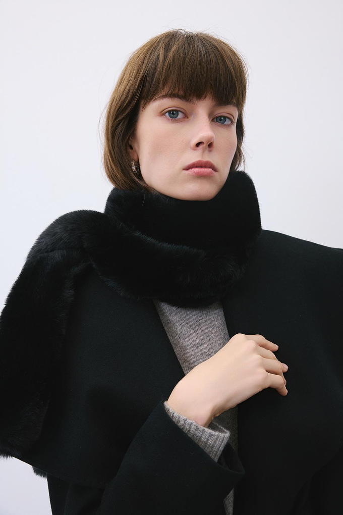 Fluffy Black Faux Fur Scarf