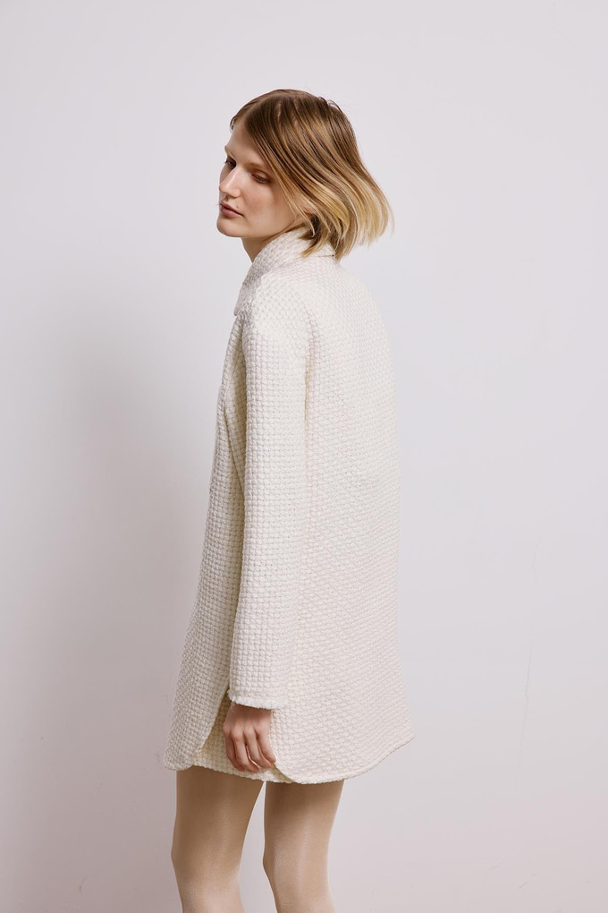 Uzun Kollu Ekru Tüvit Gömlek